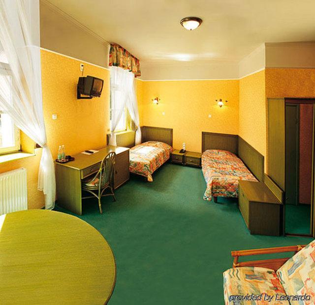 Hotel Calisia Kaliszki Стая снимка